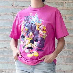 Disney World Tee 2013 Pink Parks Magic Kingdom Graphic T-shirt Souvenir